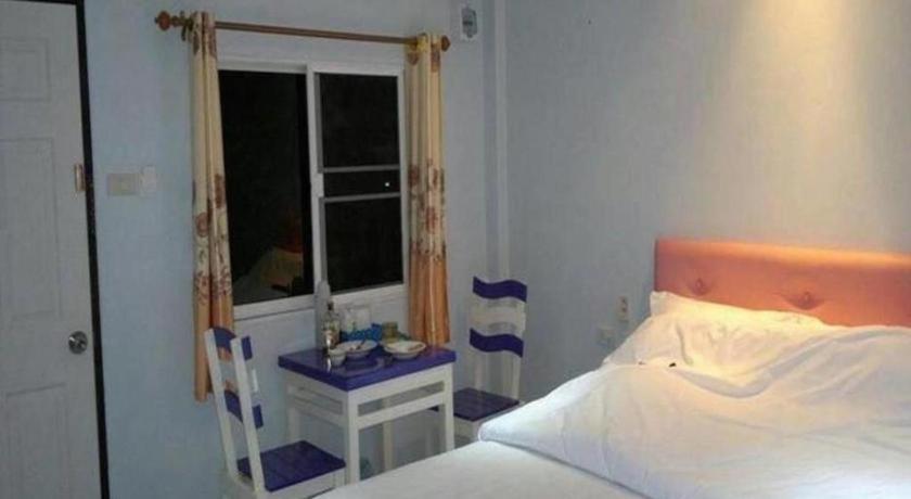 Wattana Hill Resort Sattahip Extérieur photo